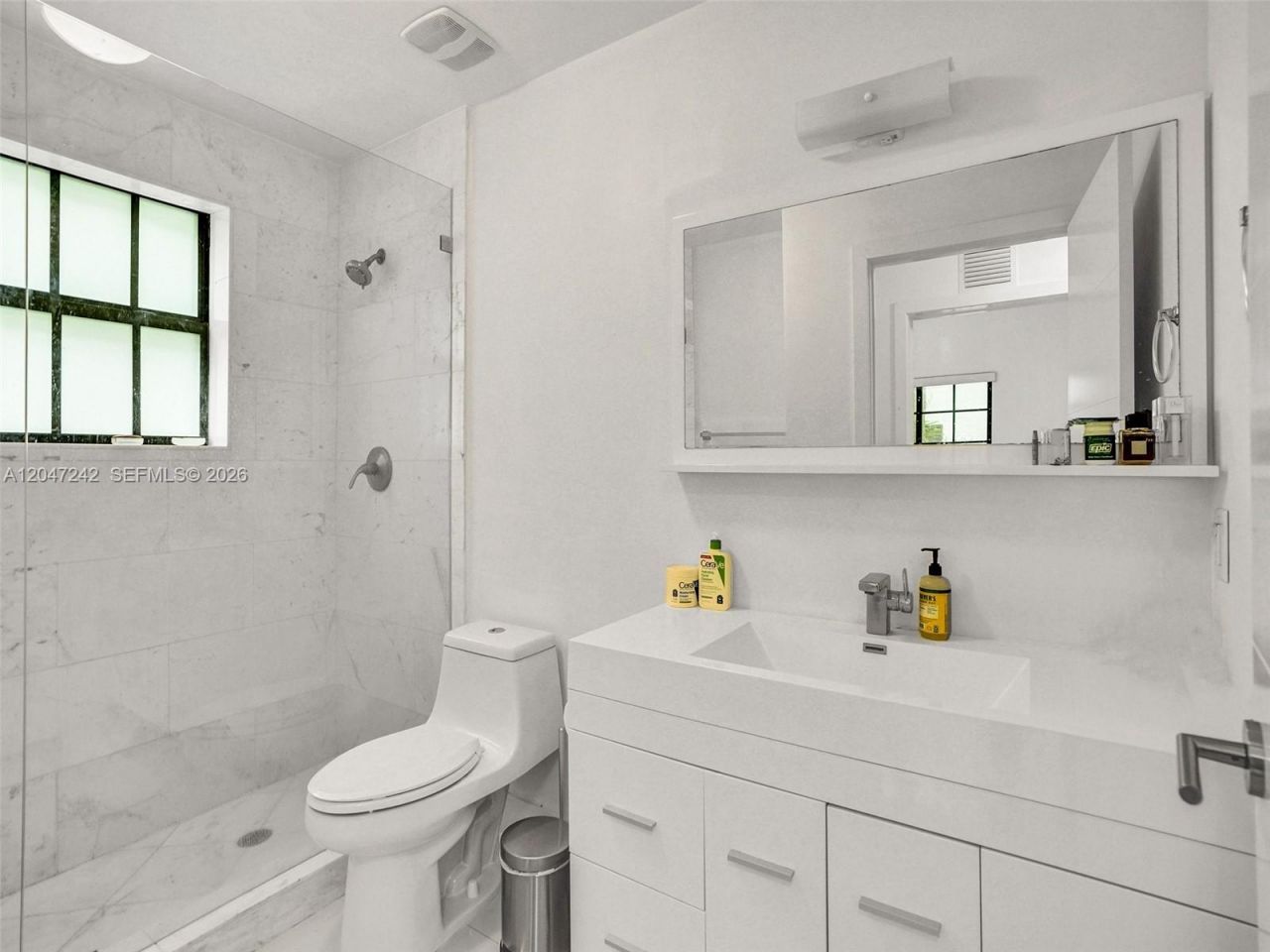 1901 S Le Jeune Rd , Unit 2, Coral Gables, FL 33134 Photo