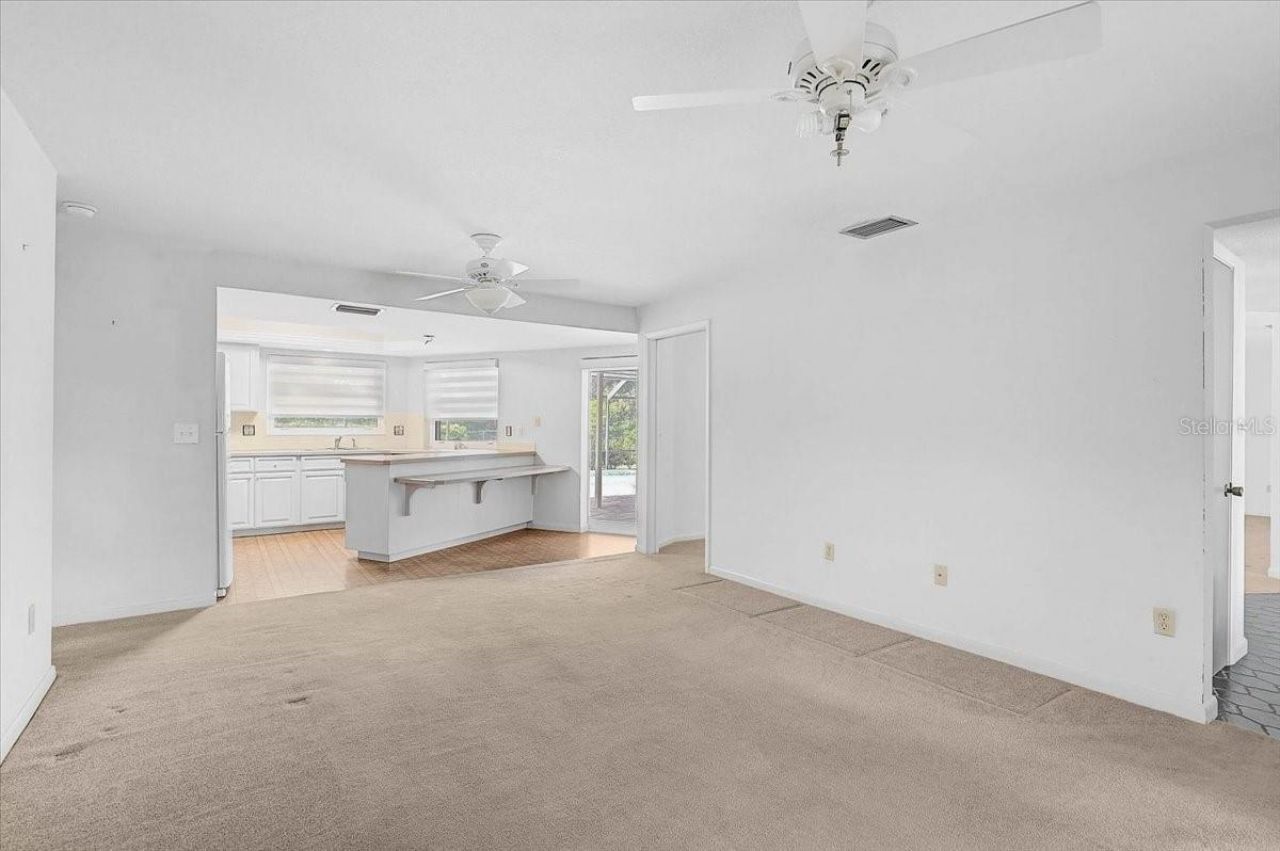 426 Whitfield Avenue, Sarasota, FL 34243 Photo