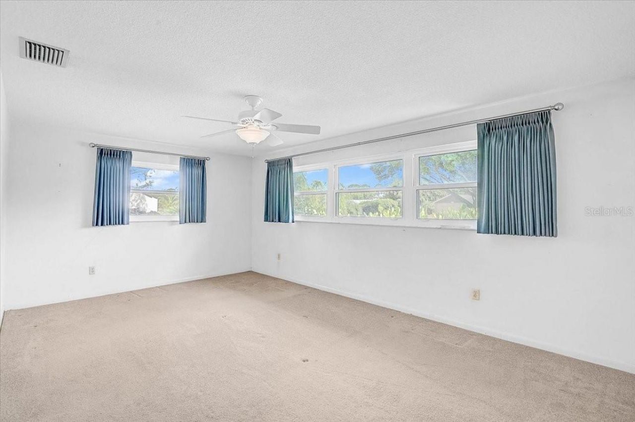 426 Whitfield Avenue, Sarasota, FL 34243 Photo