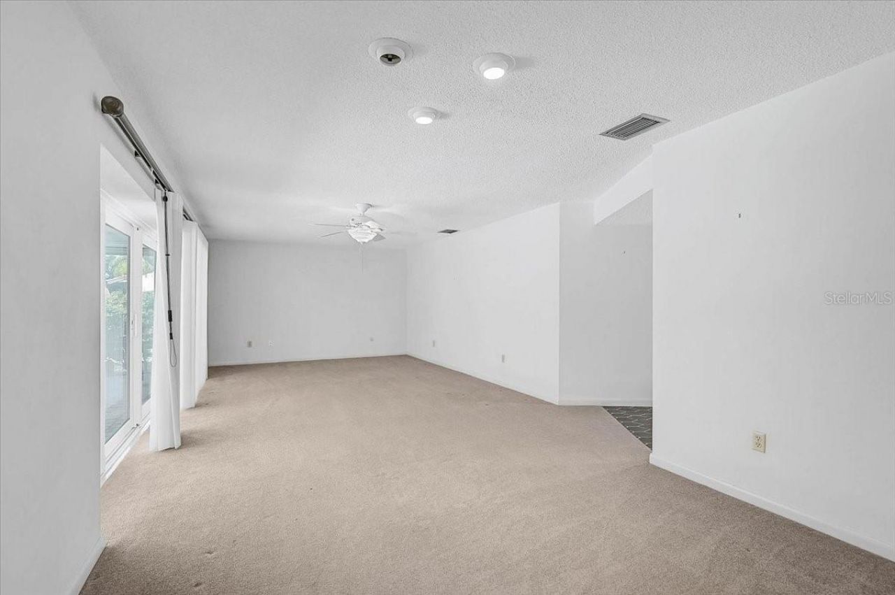 426 Whitfield Avenue, Sarasota, FL 34243 Photo