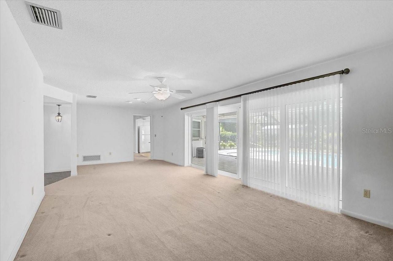 426 Whitfield Avenue, Sarasota, FL 34243 Photo