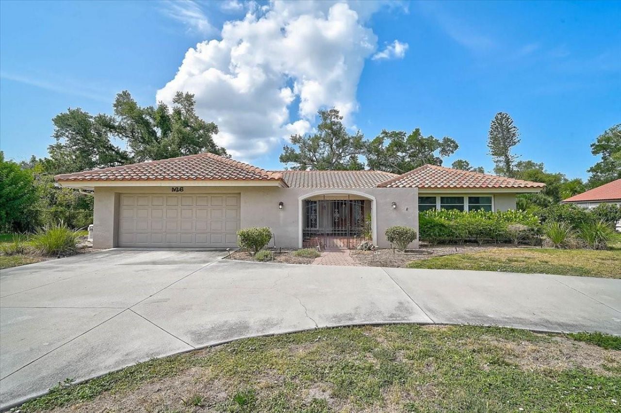 426 Whitfield Avenue, Sarasota, FL 34243 Photo
