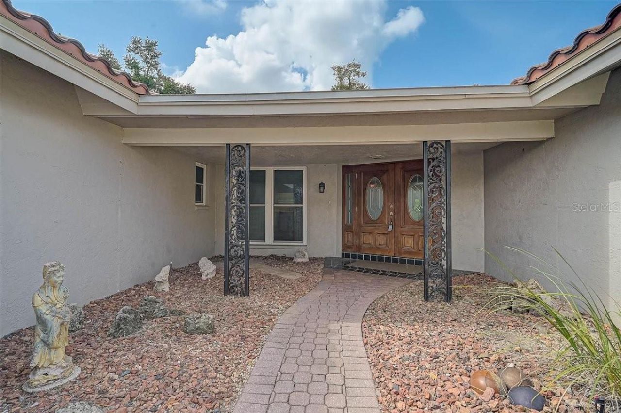 426 Whitfield Avenue, Sarasota, FL 34243 Photo
