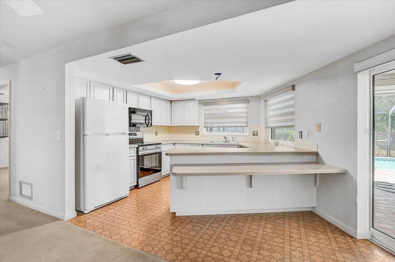 426 Whitfield Avenue, Sarasota, FL 34243 Photo