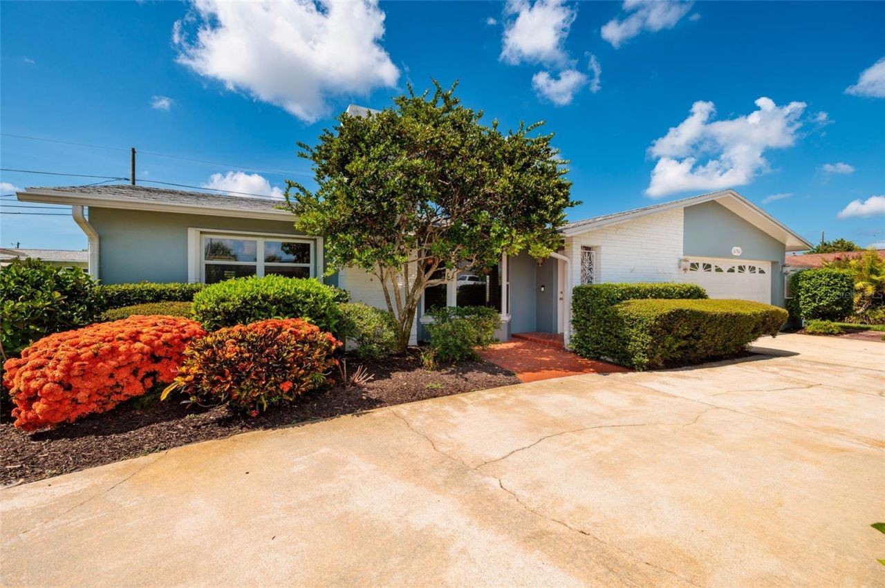 6782 14th Avenue N, Saint Petersburg, FL 33710 Photo