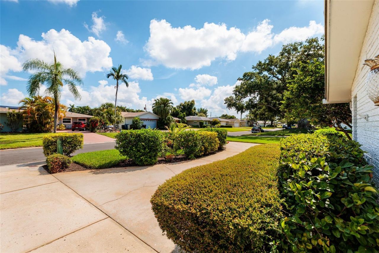 6782 14th Avenue N, Saint Petersburg, FL 33710 Photo