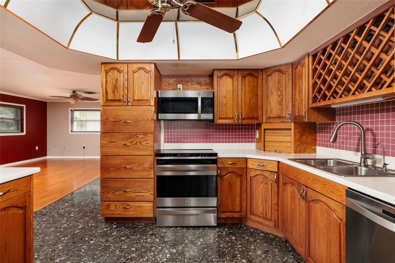 6782 14th Avenue N, Saint Petersburg, FL 33710 Photo