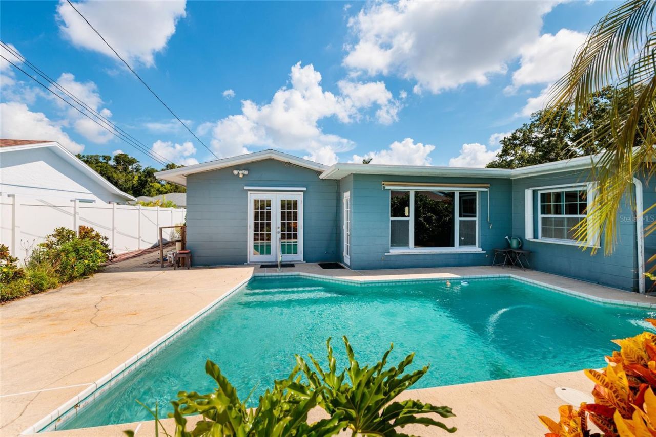 6782 14th Avenue N, Saint Petersburg, FL 33710 Photo