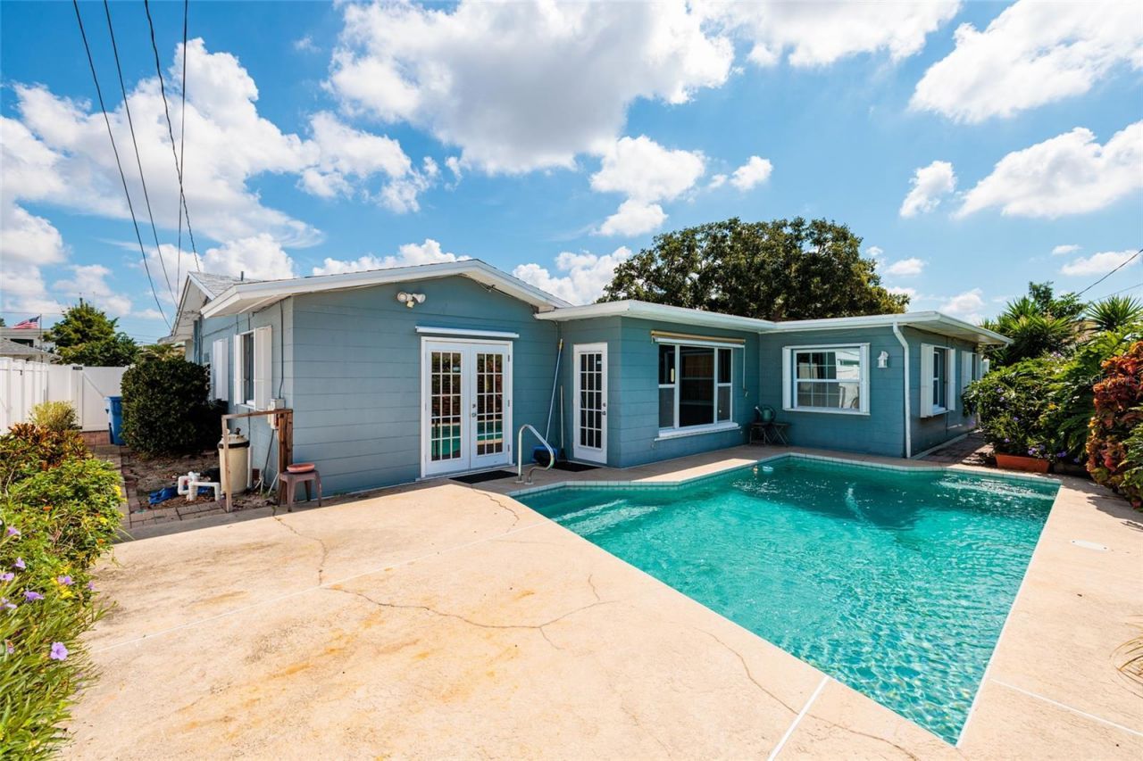 6782 14th Avenue N, Saint Petersburg, FL 33710 Photo