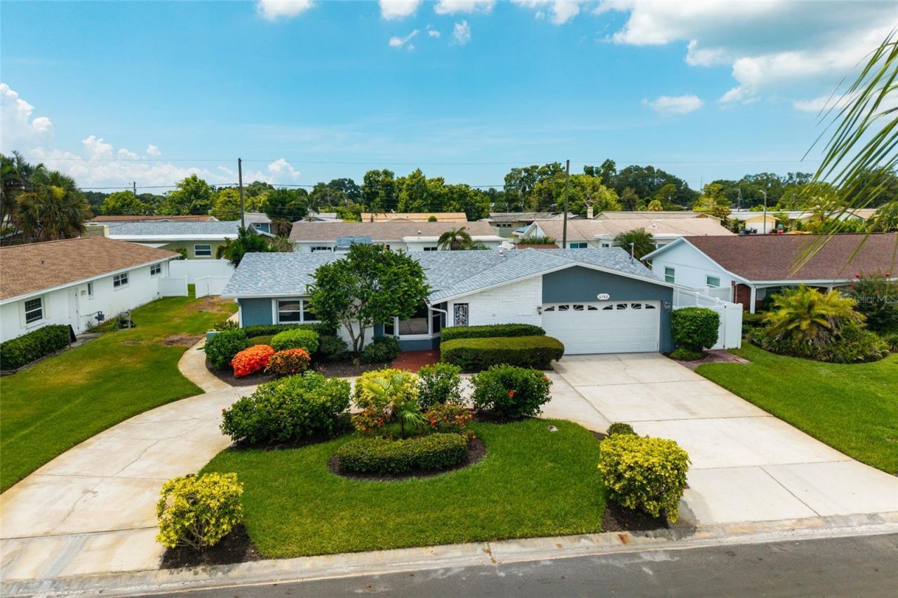 6782 14th Avenue N, Saint Petersburg, FL 33710 Photo