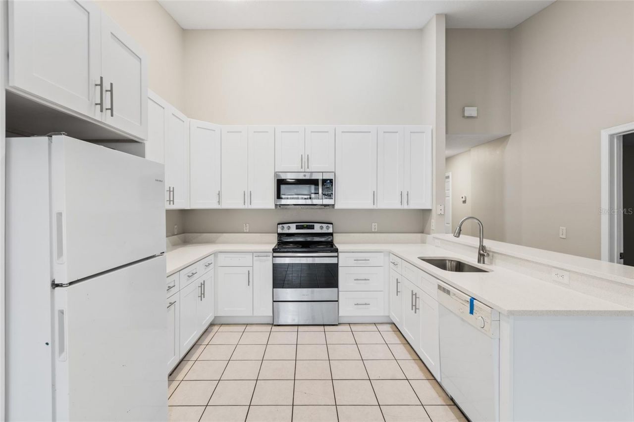 37210 Grassy Hill Lane, Dade City, FL 33525 Photo