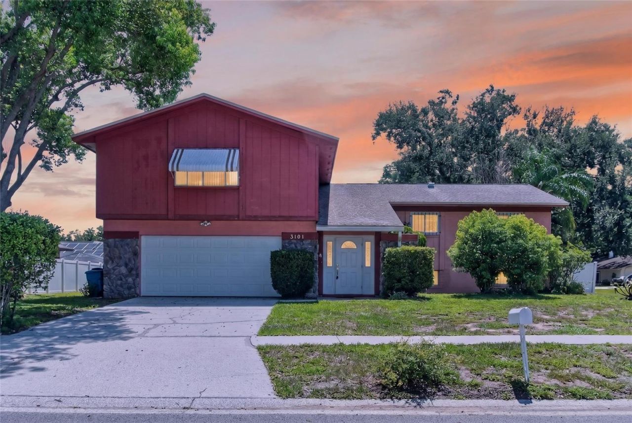 3101 Buttercup Street, Seffner, FL 33584 Main Photo