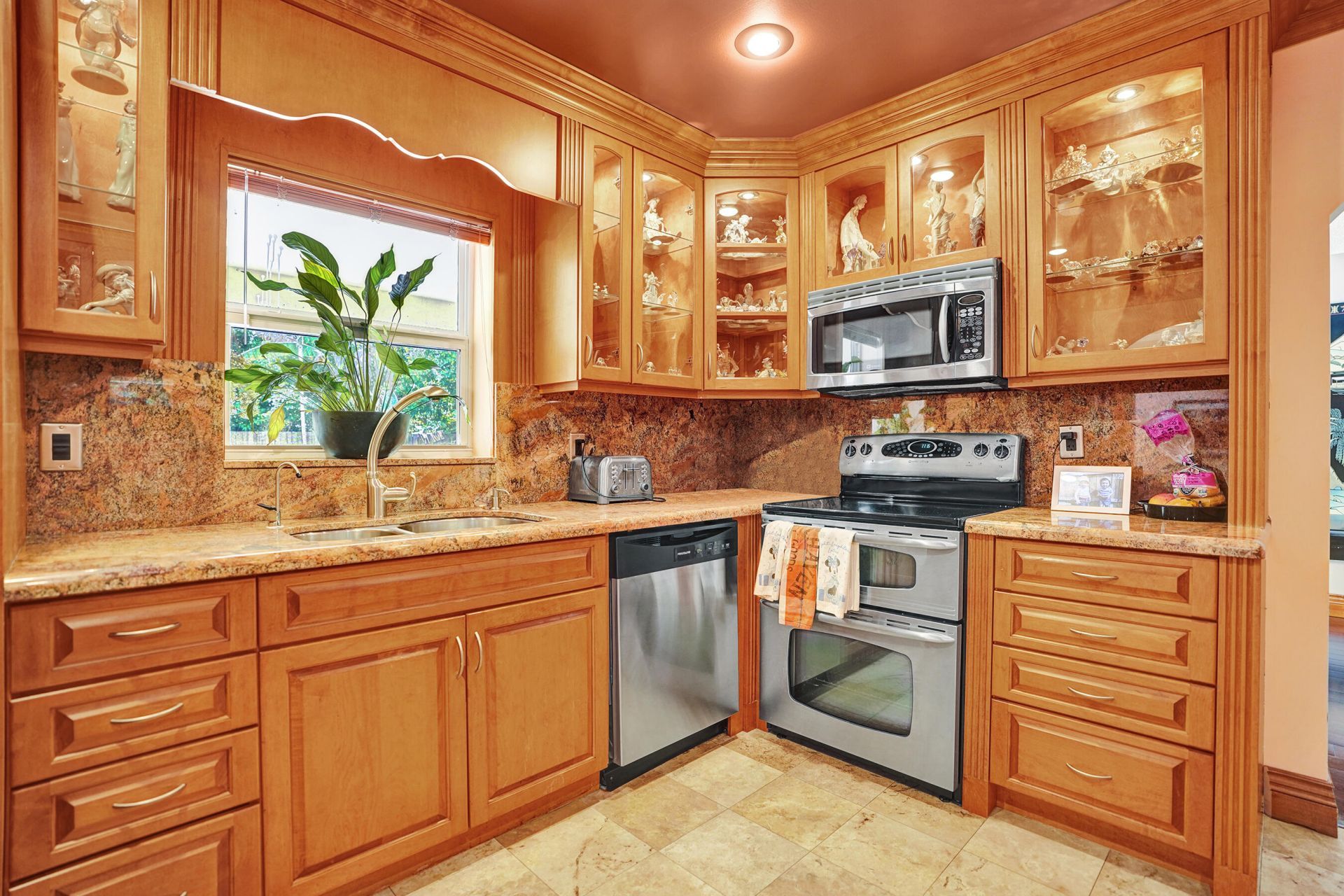 1040 SW 75th Avenue, Plantation, FL 33317 Photo