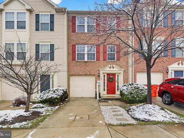 7061 HOLLY SPRINGS LANE, Unit 194, ELKRIDGE, MD 21075