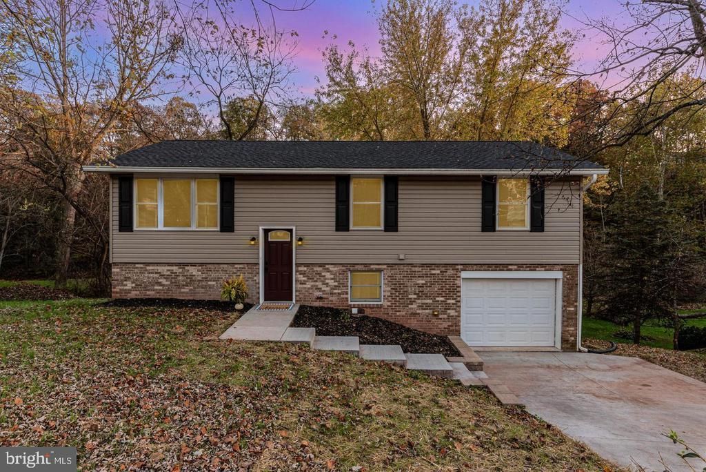 20 BALD CYPRESS CIRCLE , ETTERS, PA 17319