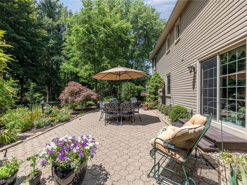 10222 Huntington Park Drive, Strongsville, OH 44136 Photo 39