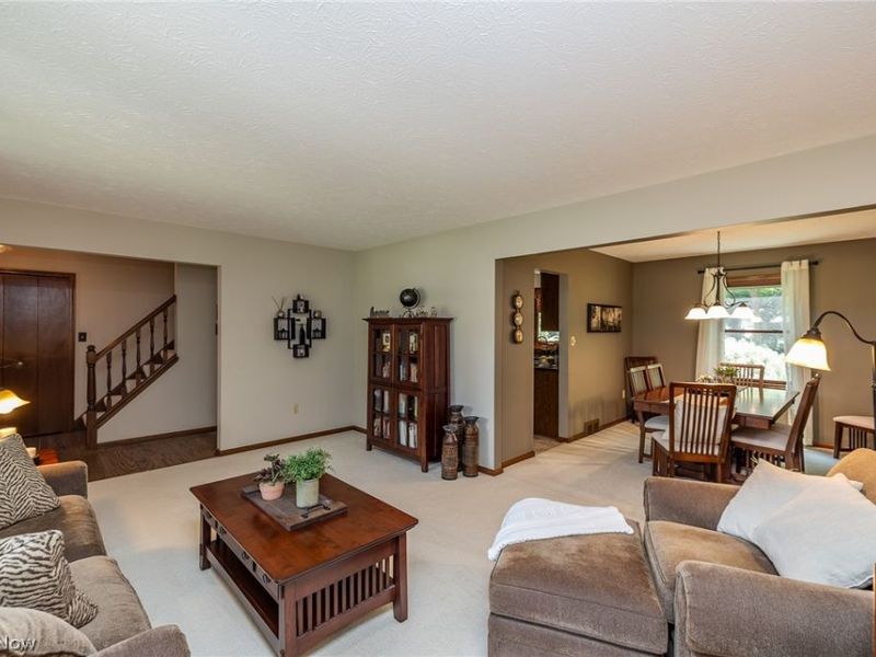 10222 Huntington Park Drive, Strongsville, OH 44136 Photo 8