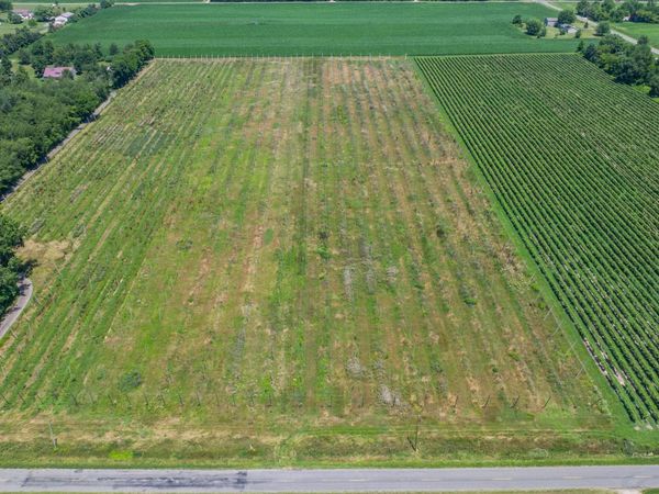 1129 Marrs Road, Baroda, MI 49101