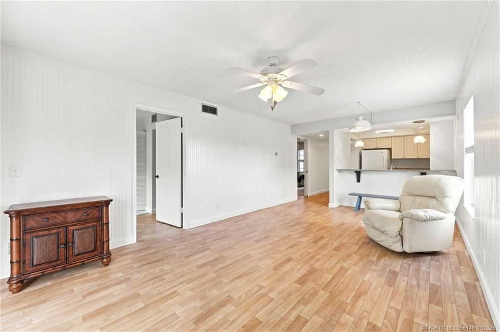 801 SE Central Parkway, Unit 801-1, Stuart, FL 34994 Photo