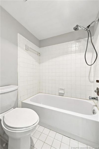 801 SE Central Parkway, Unit 801-1, Stuart, FL 34994 Photo