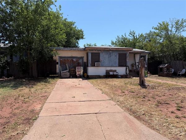 1217 Fannin Street , Abilene, TX 79603