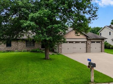 40 86th Street NW, Rice, MN 56367