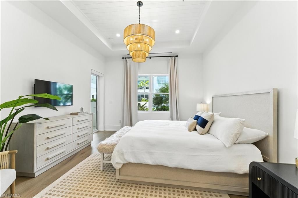 201 8th St S, Unit 208, Naples, FL 34102 Photo