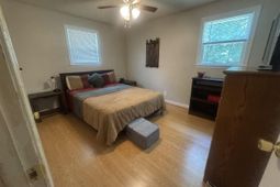 215 South Pine Street photo 4