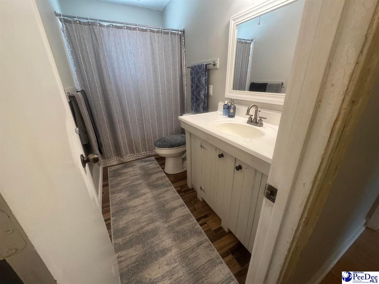 215 South Pine Street Photo 5