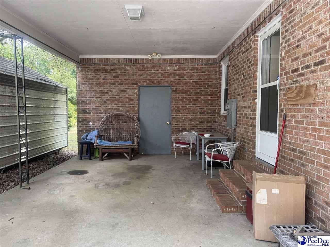 215 South Pine Street Photo 9