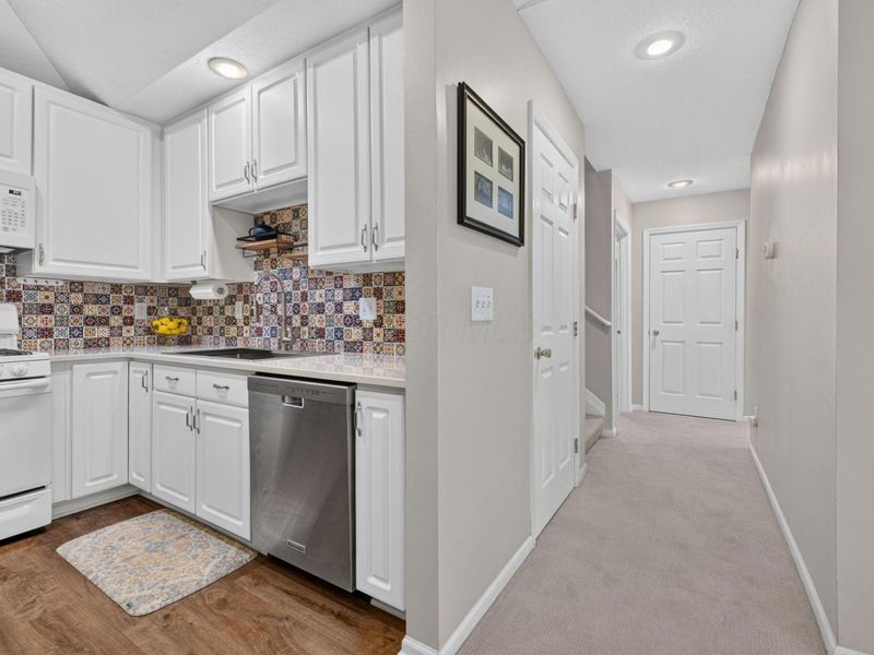 1258 Allington Lane, Columbus, OH 43240 Photo 16