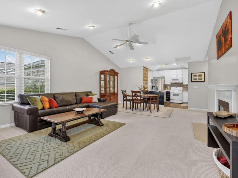 1258 Allington Lane, Columbus, OH 43240 Photo 6