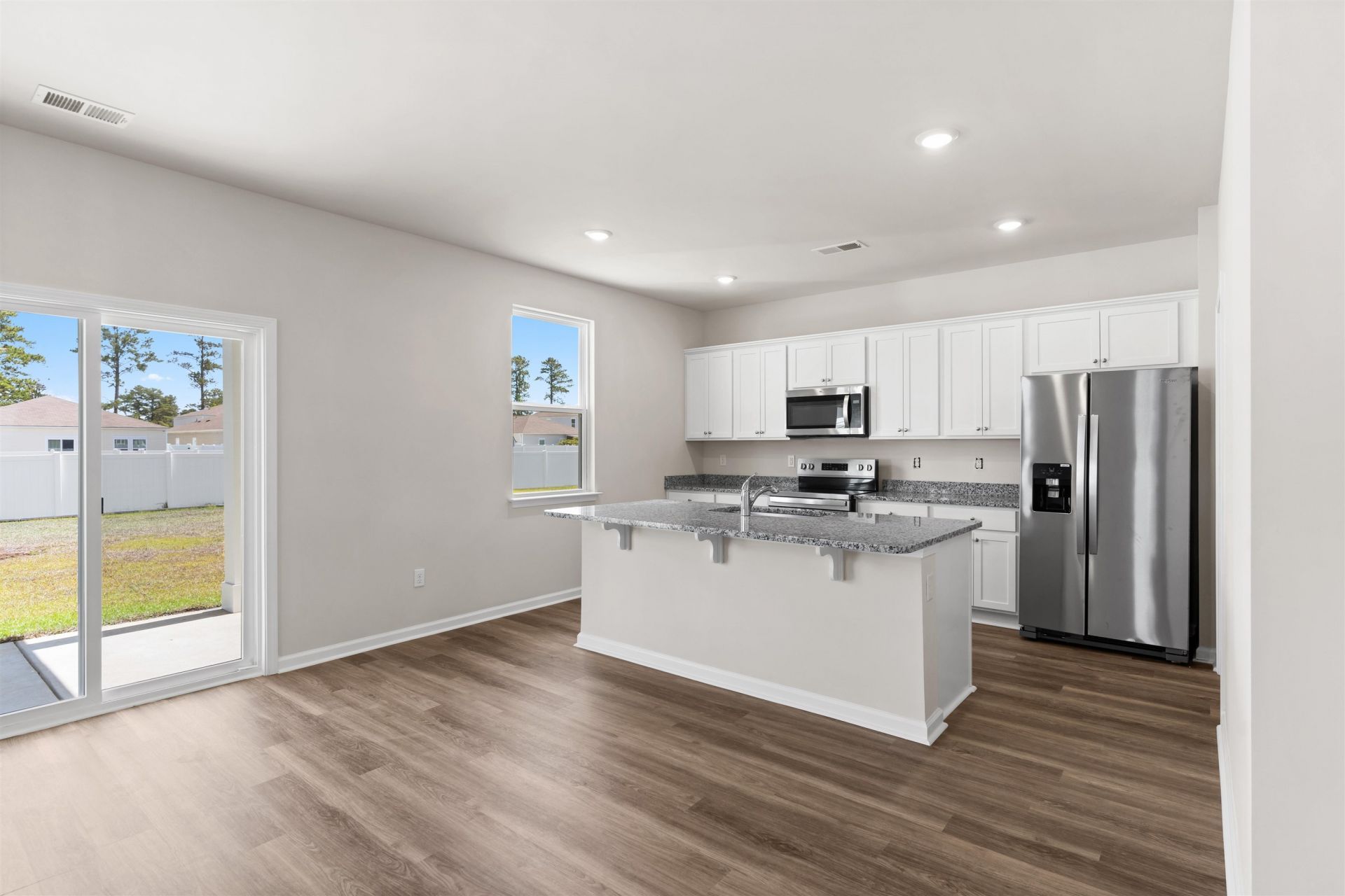 512 Duvall St. Photo 10