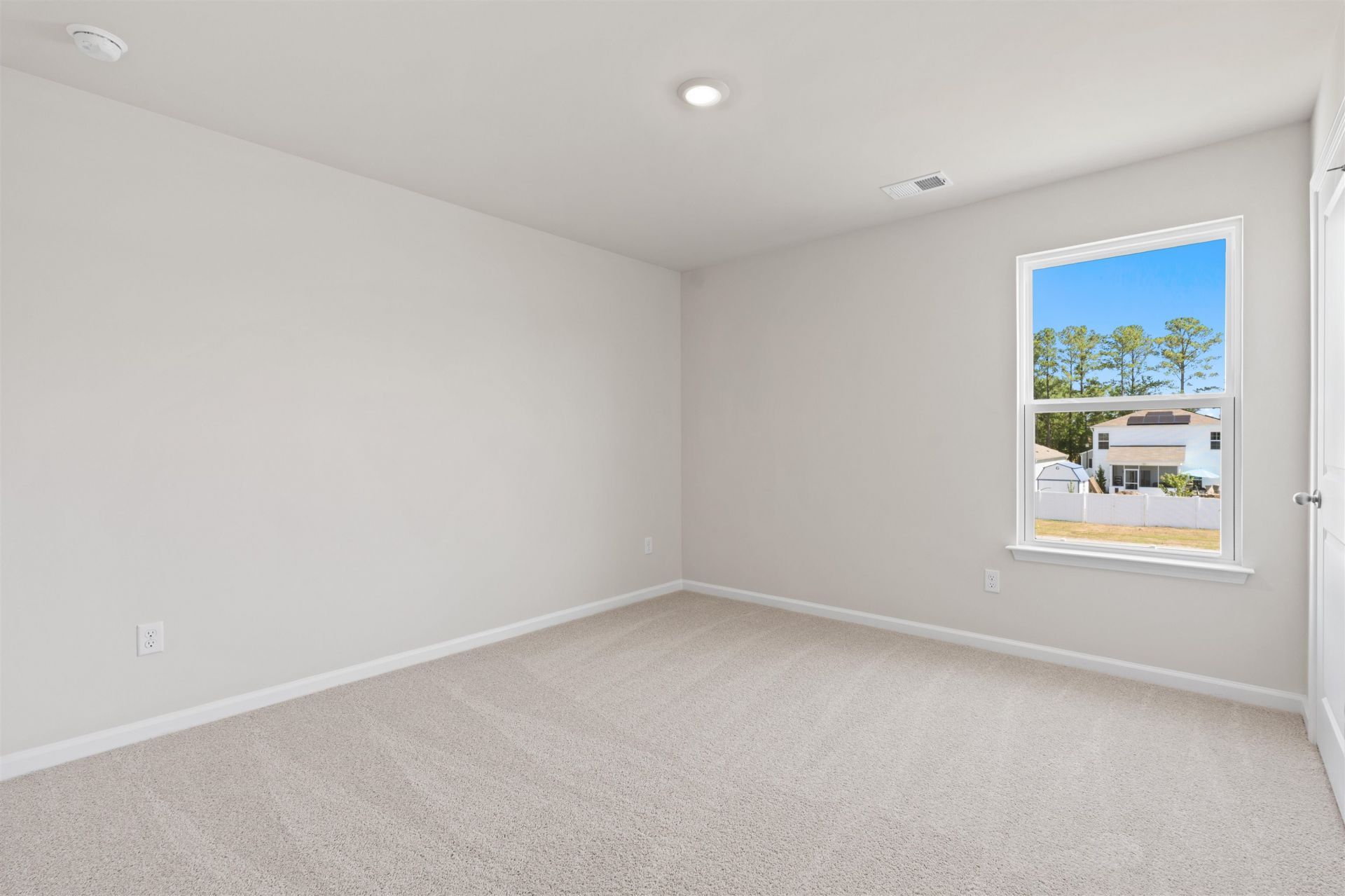 512 Duvall St. Photo 32