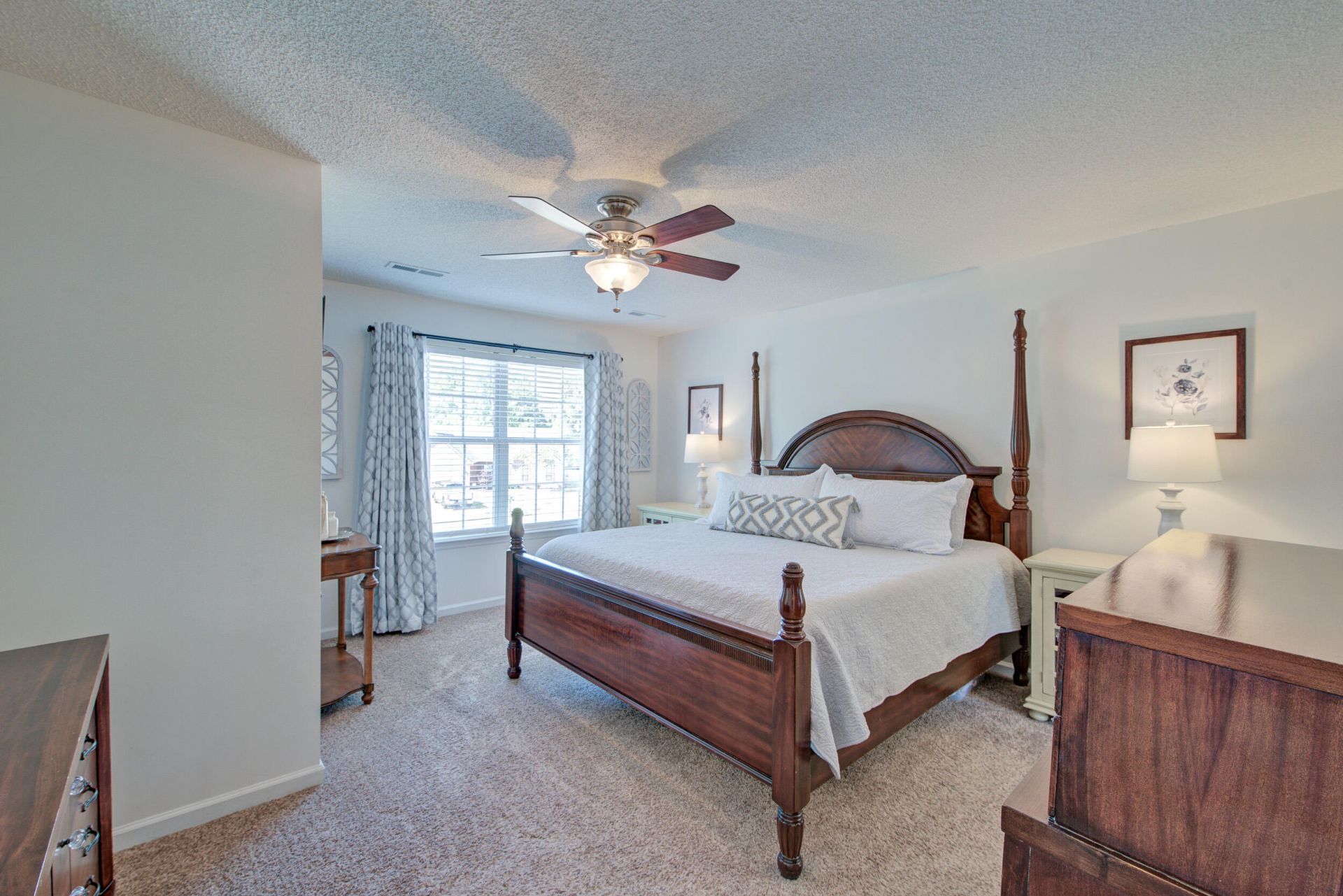 106 Maplewood Court Photo 14