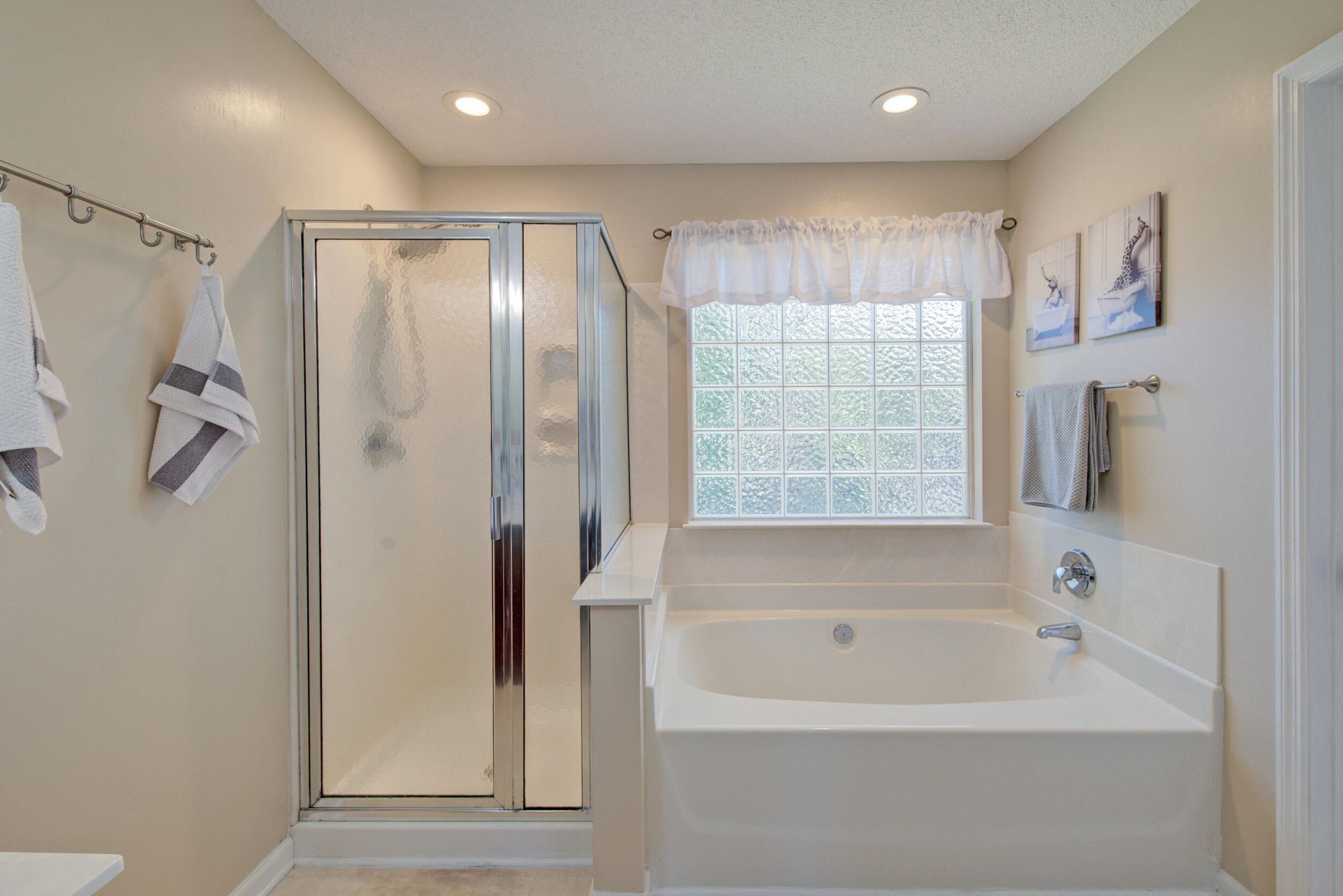 106 Maplewood Court Photo 19