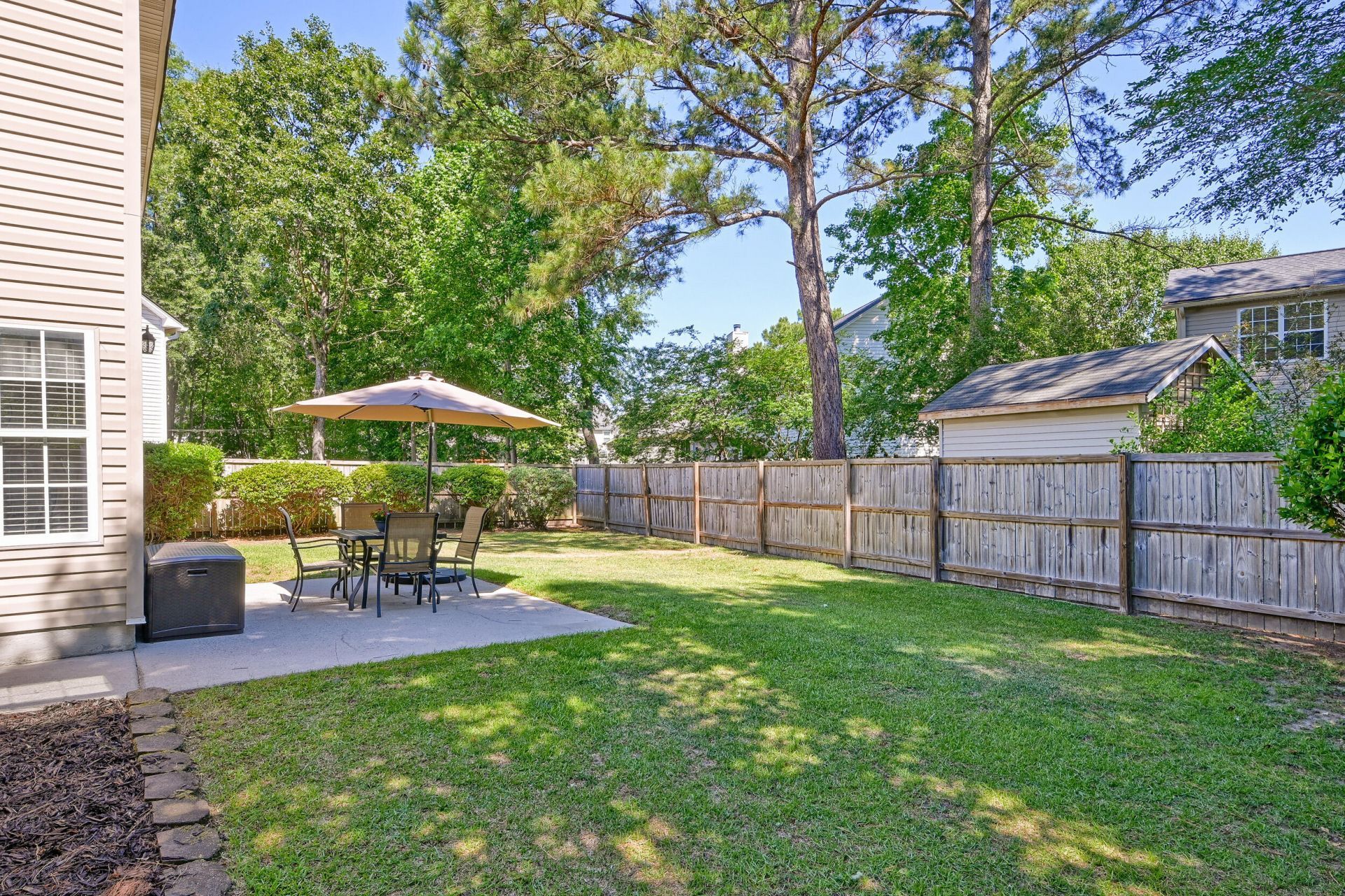 106 Maplewood Court Photo 30