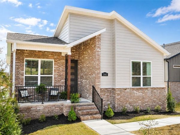 2942 N Old Wire Road, Fayetteville, AR 72703