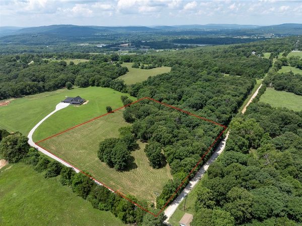 17439 Summer Rain (WC 305) Road , Fayetteville, AR 72701