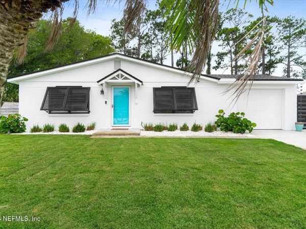 85 DOLPHIN Boulevard E, Ponte Vedra Beach, FL 32082
