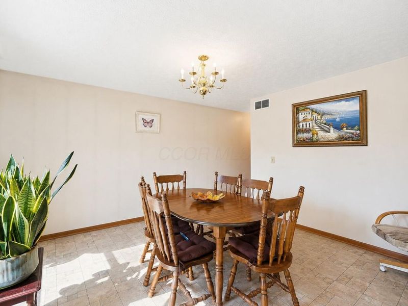 2053 Gard Lane, Mount Perry, OH 43760 Photo 11