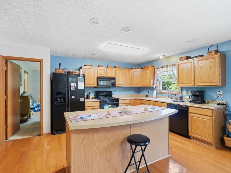 2053 Gard Lane, Mount Perry, OH 43760 Photo 17