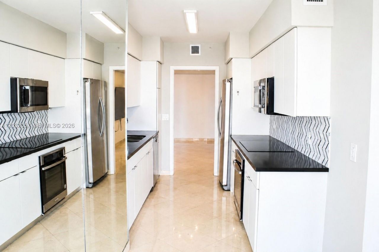16400 Collins Ave, Unit 542, Sunny Isles Beach, FL 33160 Photo