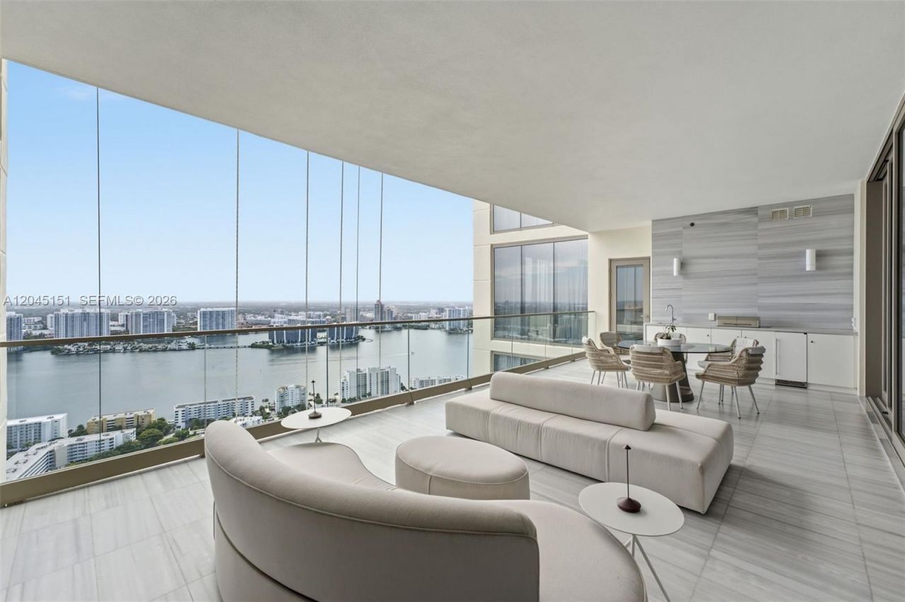 17901 Collins Ave, Unit 3906, Sunny Isles Beach, FL 33160 Photo