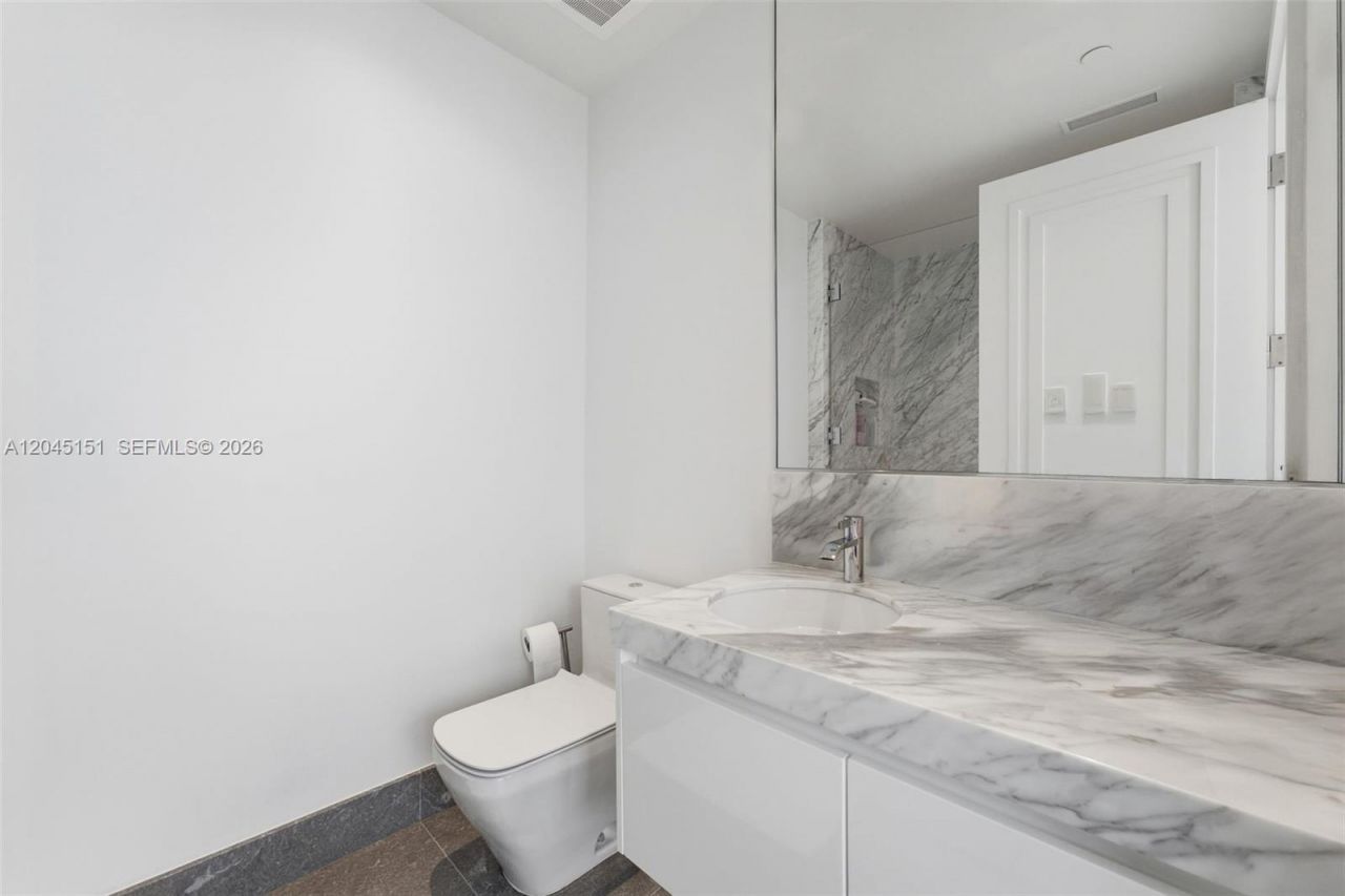 17901 Collins Ave, Unit 3906, Sunny Isles Beach, FL 33160 Photo
