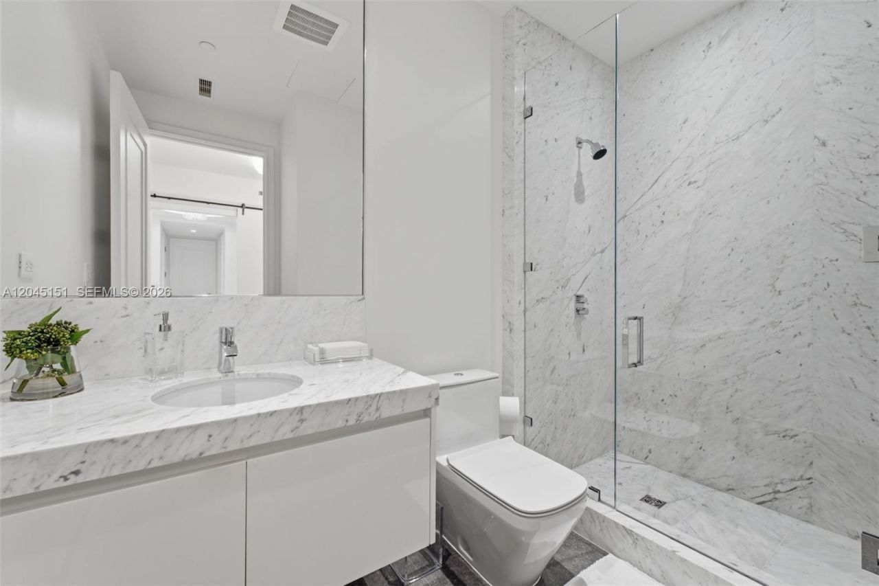 17901 Collins Ave, Unit 3906, Sunny Isles Beach, FL 33160 Photo