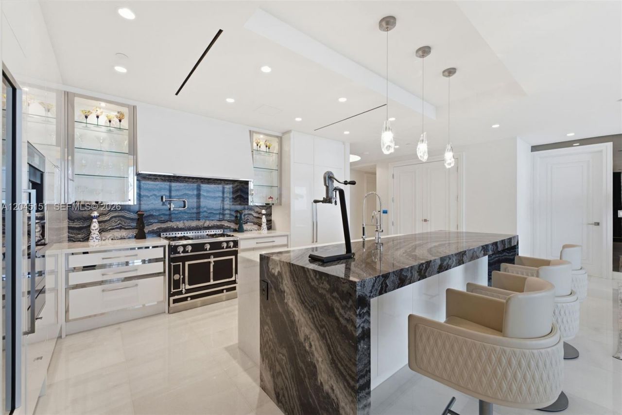 17901 Collins Ave, Unit 3906, Sunny Isles Beach, FL 33160 Photo