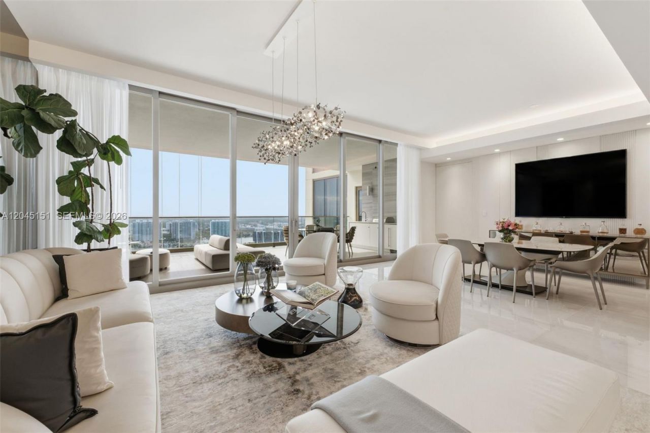 17901 Collins Ave, Unit 3906, Sunny Isles Beach, FL 33160 Photo