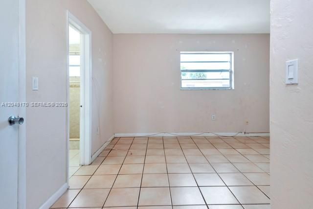 1280 W 54th St , Unit 313B, Hialeah, FL 33012 Photo