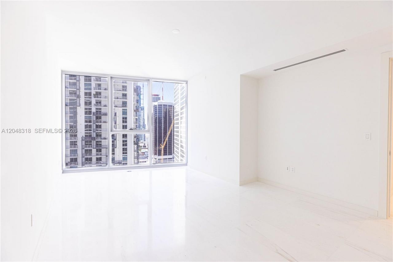 300 Biscayne Boulevard Way , Unit 2702E, Miami, FL 33131 Photo